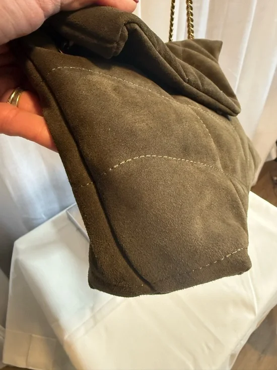 YSL Loulou puffer in suede - Picture 3 of 12